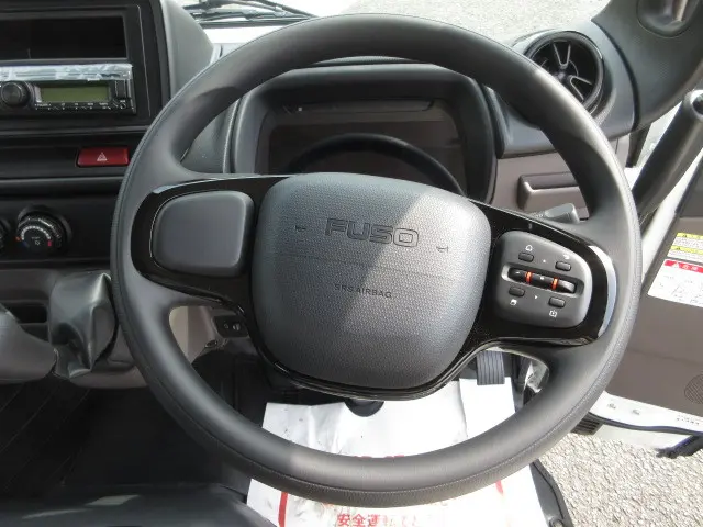三菱 キャンター 2RG-FBA60(2WD)の写真23