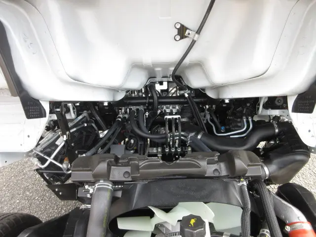 三菱 キャンター 2RG-FBA60(2WD)の写真34