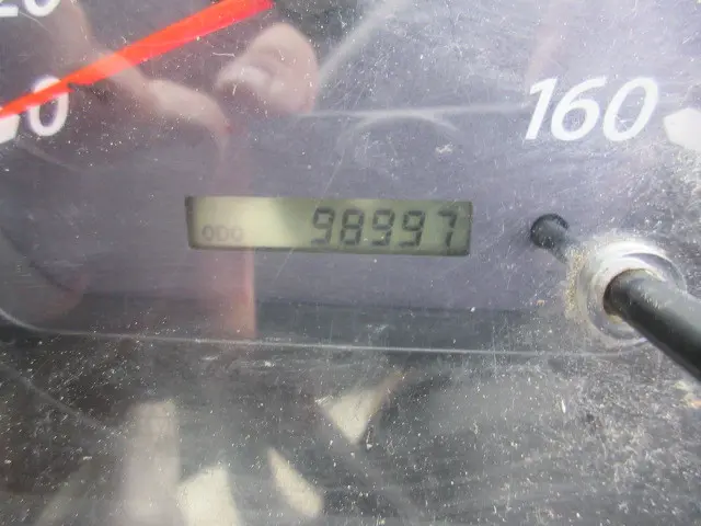 いすゞ エルフ KR-NKR81EA(2WD)の写真15