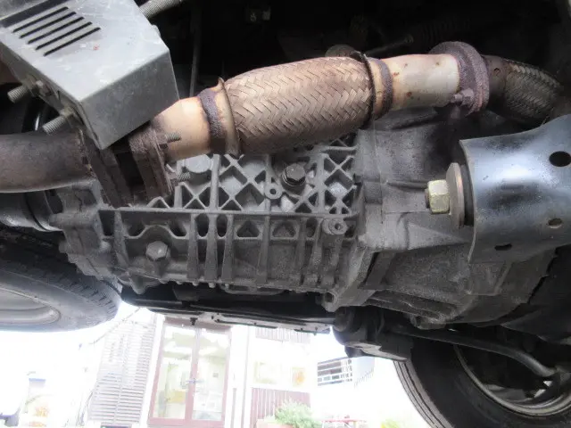 いすゞ エルフ KR-NKR81EA(2WD)の写真28