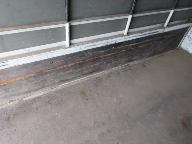 いすゞ エルフ KR-NKR81EA(2WD)の写真37