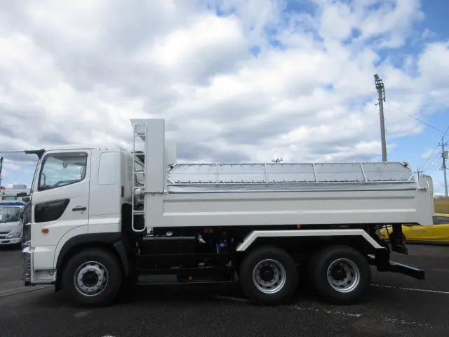 日野 プロフィア 2DG-FS1AGE(6x4)の写真5