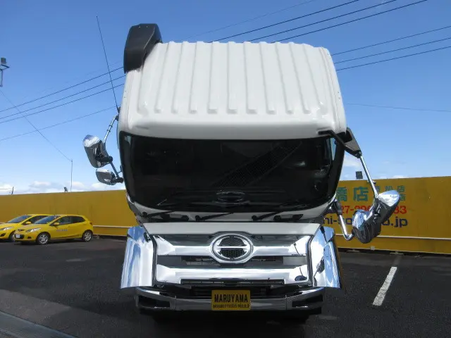 日野 プロフィア 2DG-FS1AGE(6x4)の写真17