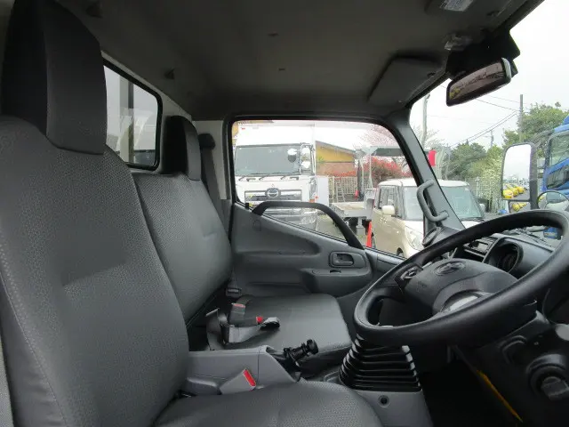 トヨタ ダイナ 2KG-XZC605(2WD)の写真11