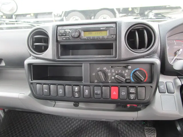 トヨタ ダイナ 2KG-XZC605(2WD)の写真16