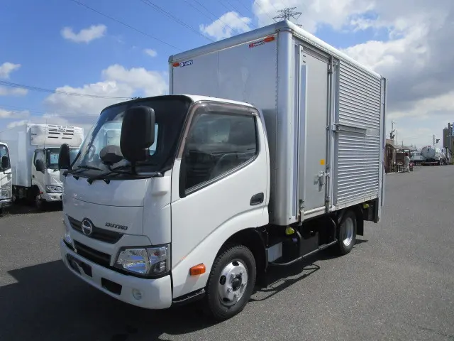 日野 デュトロ TKG-XZU605M(2WD)の写真1