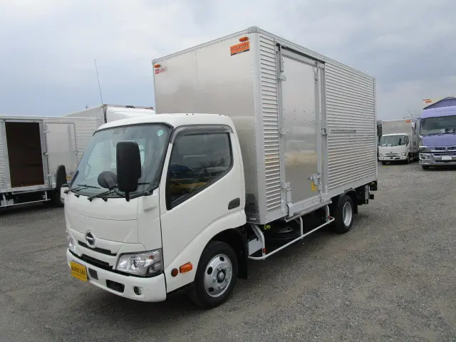 日野 デュトロ 2KG-XZU655M(2WD)の写真1