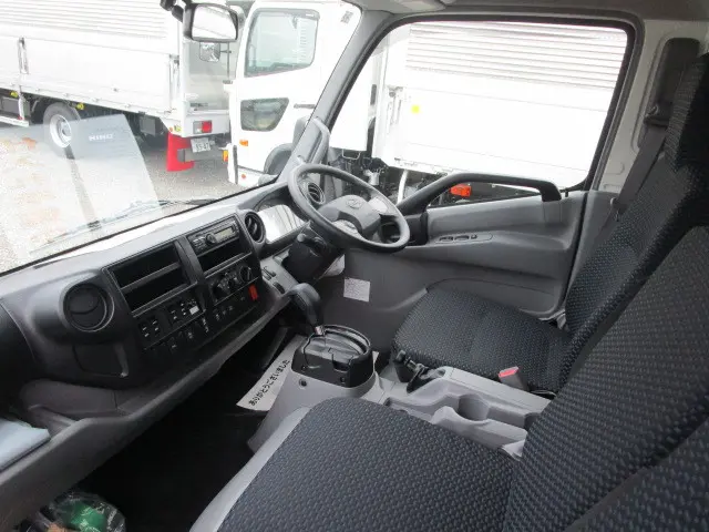 日野 デュトロ 2KG-XZU710M(2WD)の写真25