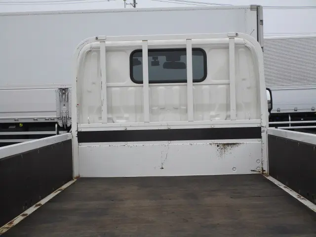 トヨタ ダイナ 2RG-XZC605(2WD)の写真9