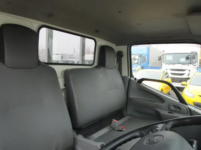 トヨタ ダイナ 2RG-XZC605(2WD)の写真12