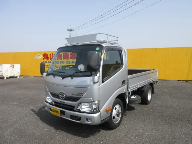 日野 デュトロ TKG-XZU675M(4WD)の写真1