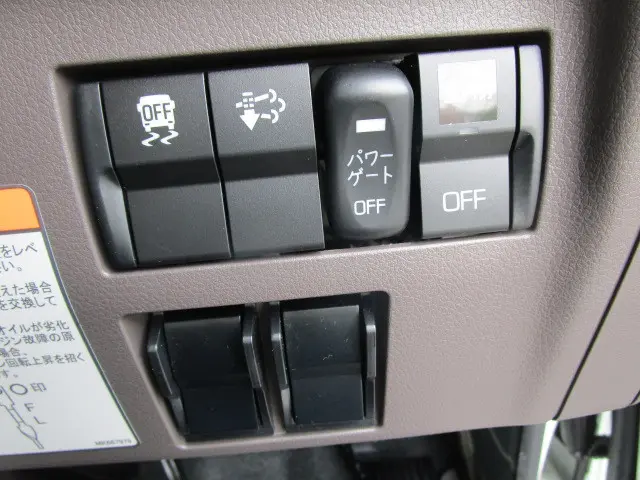 三菱 キャンター 2PG-FEB90(2WD)の写真19