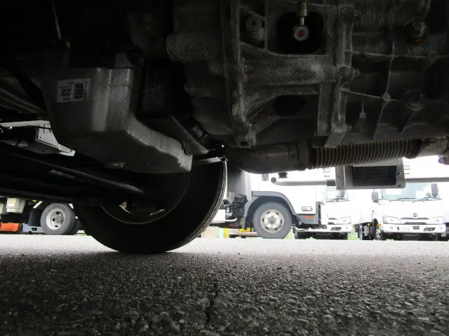 三菱 キャンター 2PG-FEB90(2WD)の写真34