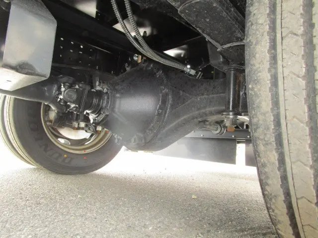 三菱 キャンター 2PG-FEB90(2WD)の写真35