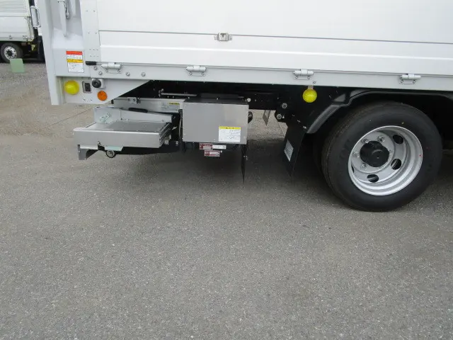 三菱 キャンター 2PG-FEB90(2WD)の写真39