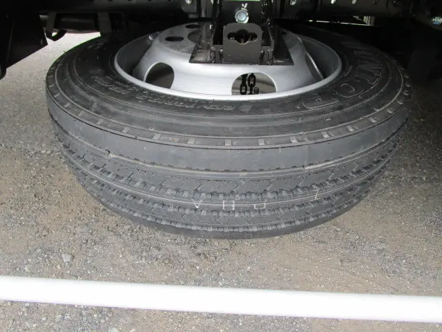 三菱 キャンター 2PG-FEB90(2WD)の写真46