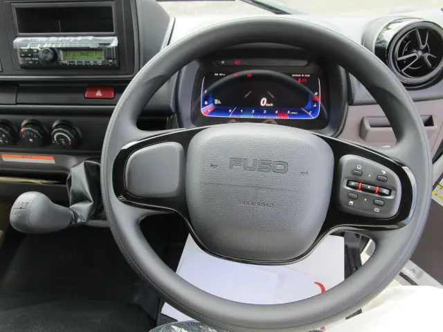 三菱 キャンター 2PG-FEB90(2WD)の写真17