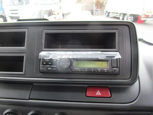 三菱 キャンター 2PG-FEB90(2WD)の写真21