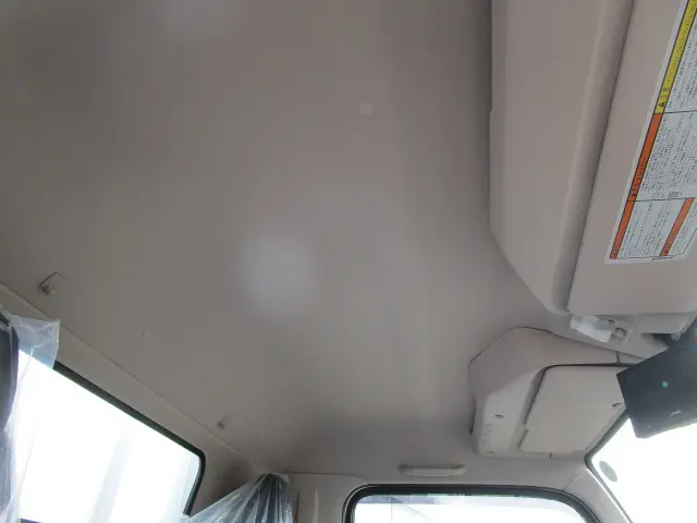 三菱 キャンター 2PG-FEB90(2WD)の写真24