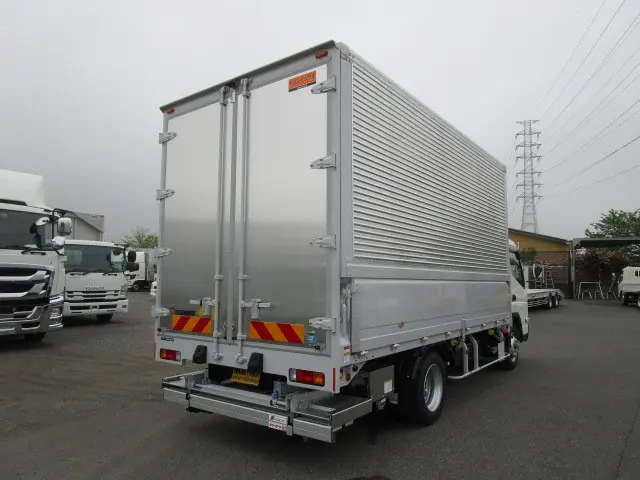 三菱 キャンター 2PG-FEB90(2WD)の写真8