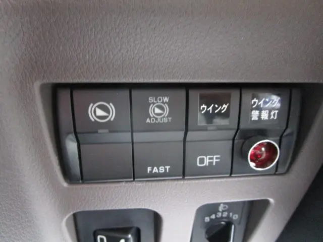 三菱 キャンター 2PG-FEB90(2WD)の写真20