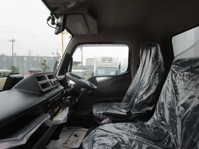 三菱 キャンター 2PG-FEB90(2WD)の写真29