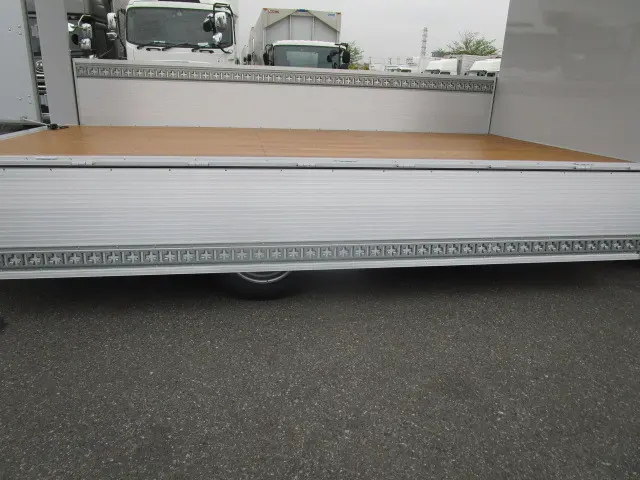 三菱 キャンター 2PG-FEB90(2WD)の写真42