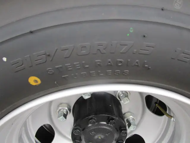 三菱 キャンター 2PG-FEB90(2WD)の写真50