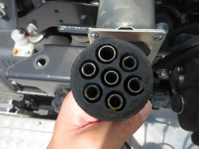 日野 プロフィア 2DG-SH1EDGG(2WD)の写真13