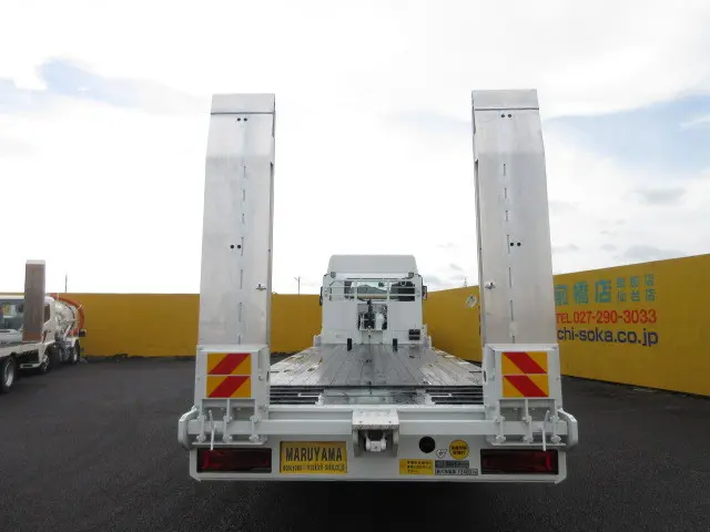 三菱 スーパーグレート 2PG-FS80VZ(8x4)の写真5