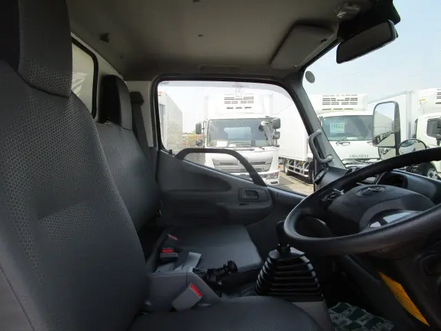 トヨタ ダイナ 2KG-XZC600D(2WD)の写真15