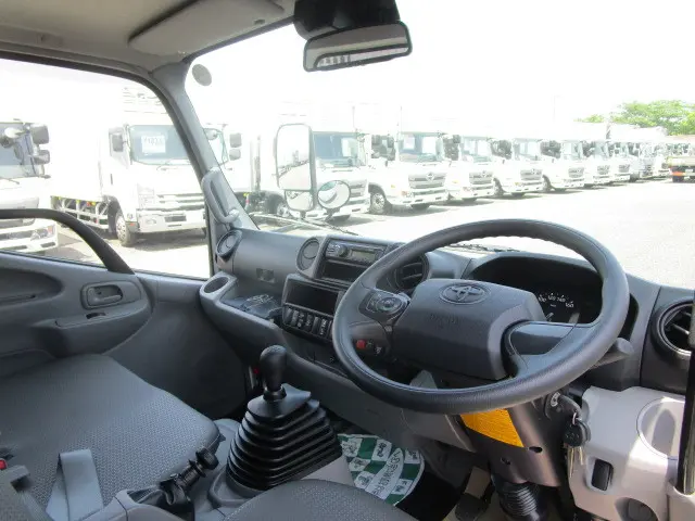 トヨタ ダイナ 2KG-XZC600D(2WD)の写真16