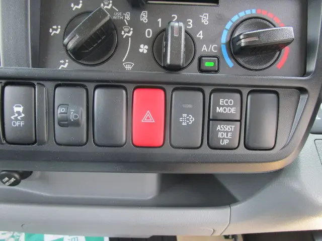 トヨタ ダイナ 2KG-XZC600D(2WD)の写真19