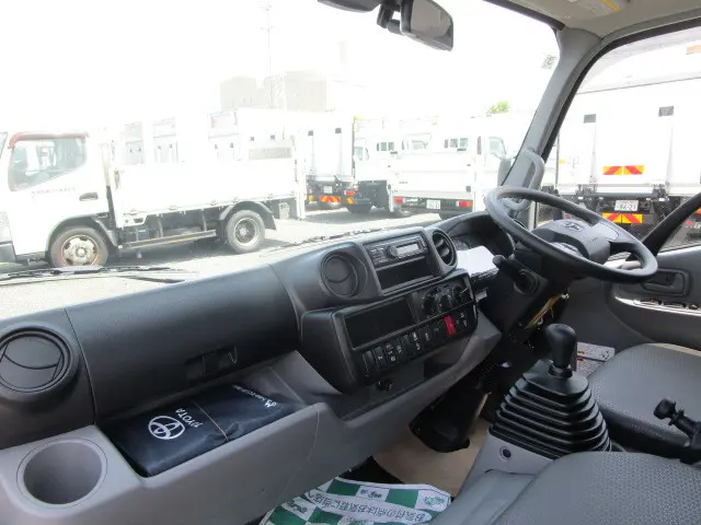 トヨタ ダイナ 2KG-XZC600D(2WD)の写真24