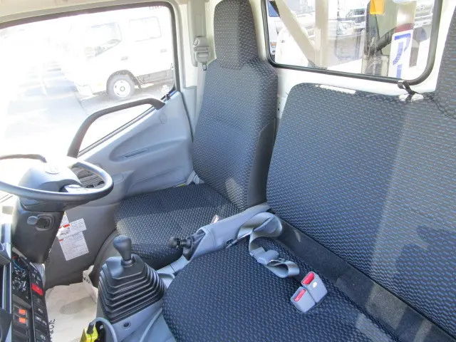 日野 デュトロ 2KG-XZU605M(2WD)の写真21