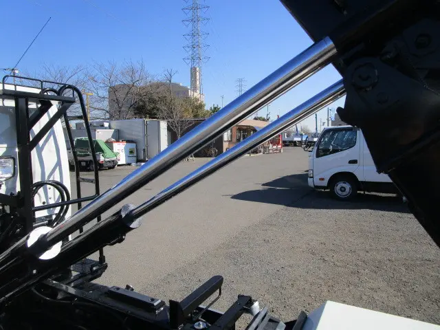 日野 デュトロ 2KG-XZU605M(2WD)の写真36