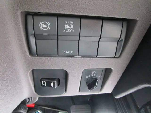 三菱 キャンター 2PG-FEB90(2WD)の写真20