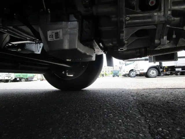 三菱 キャンター 2PG-FEB90(2WD)の写真31