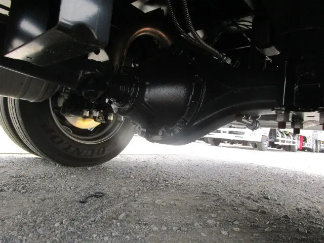 三菱 キャンター 2PG-FEB90(2WD)の写真32