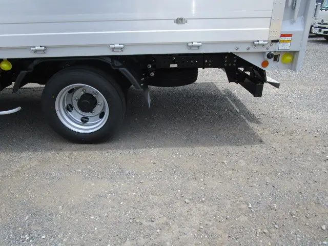 三菱 キャンター 2PG-FEB90(2WD)の写真37