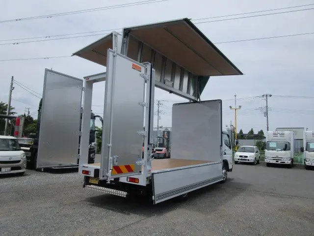 三菱 キャンター 2PG-FEB90(2WD)の写真41
