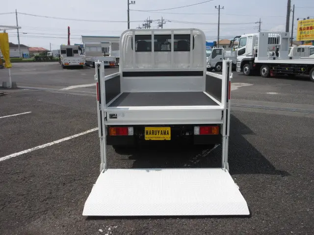 日野 デュトロ 2KG-XZU605M(2WD)の写真8
