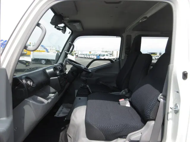 日野 デュトロ 2KG-XZU605M(2WD)の写真21