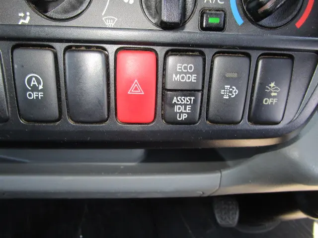 日野 デュトロ TKG-XZC655M(2WD)の写真15