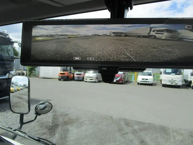 いすゞ エルフ 2RG-NJR88AT(2WD)の写真21