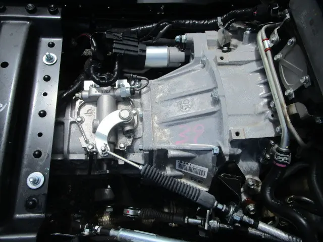 いすゞ エルフ 2RG-NJR88AT(2WD)の写真34