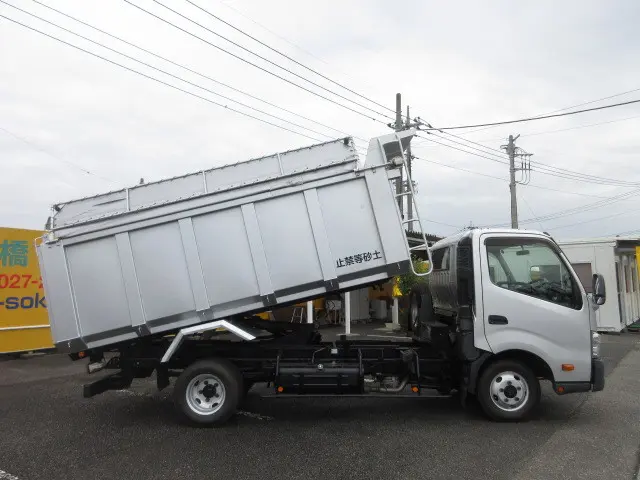 トヨタ ダイナ TKG-XZU775(4WD)の写真13