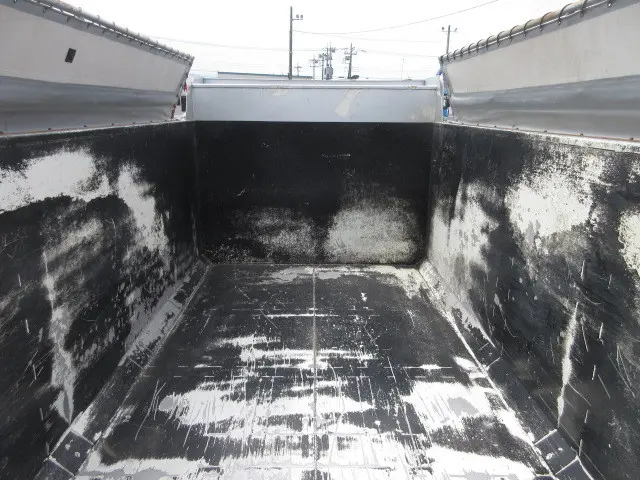 トヨタ ダイナ TKG-XZU775(4WD)の写真15