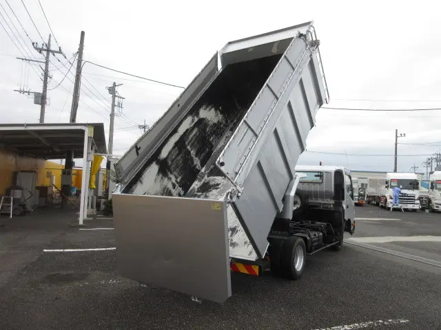 トヨタ ダイナ TKG-XZU775(4WD)の写真16