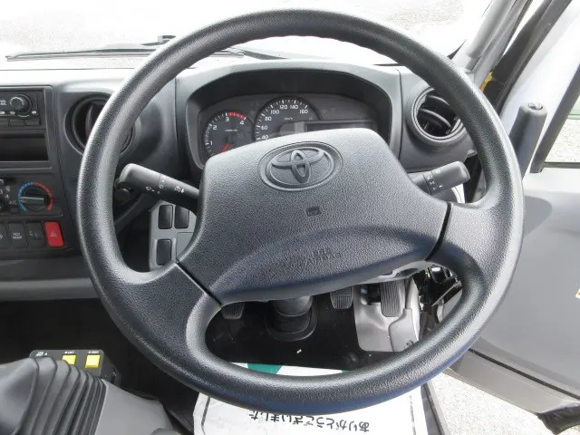 トヨタ ダイナ TKG-XZU775(4WD)の写真26